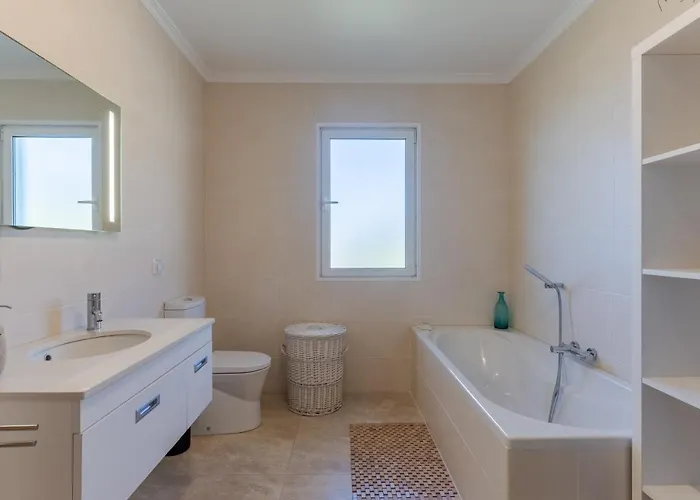 Villa Eldomar Estreito Da Calheta