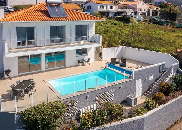 Eldomar Estreito Da Calheta