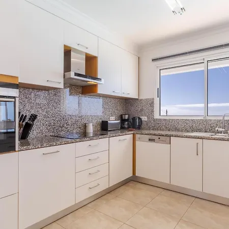 Eldomar * Estreito Da Calheta