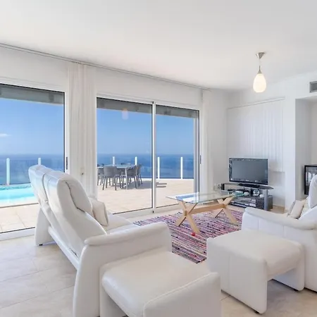 Eldomar Heated Pool Apartment Estreito Da Calheta