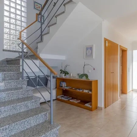 Eldomar Heated Pool Apartment *