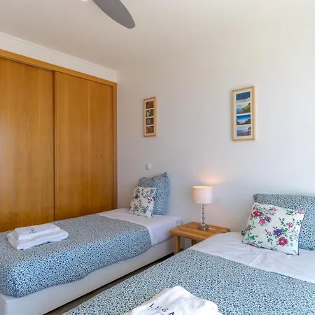 Eldomar Heated Pool Apartment *