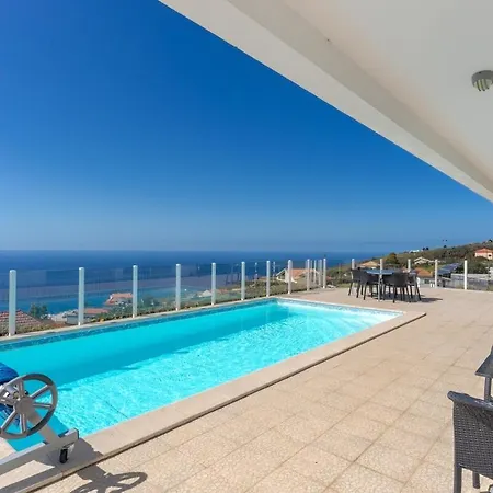 Eldomar Heated Pool Apartment *