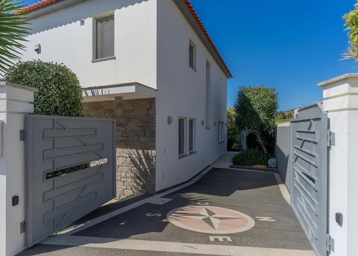 Eldomar * Estreito Da Calheta